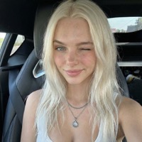 taylor_gray_cute